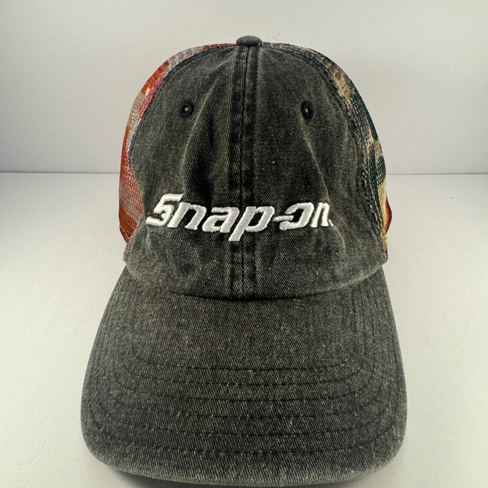 SNAP-ON Embroidered Logo Stars & Stripes USA‎ Flag Mesh Back Truckers Hat Cap